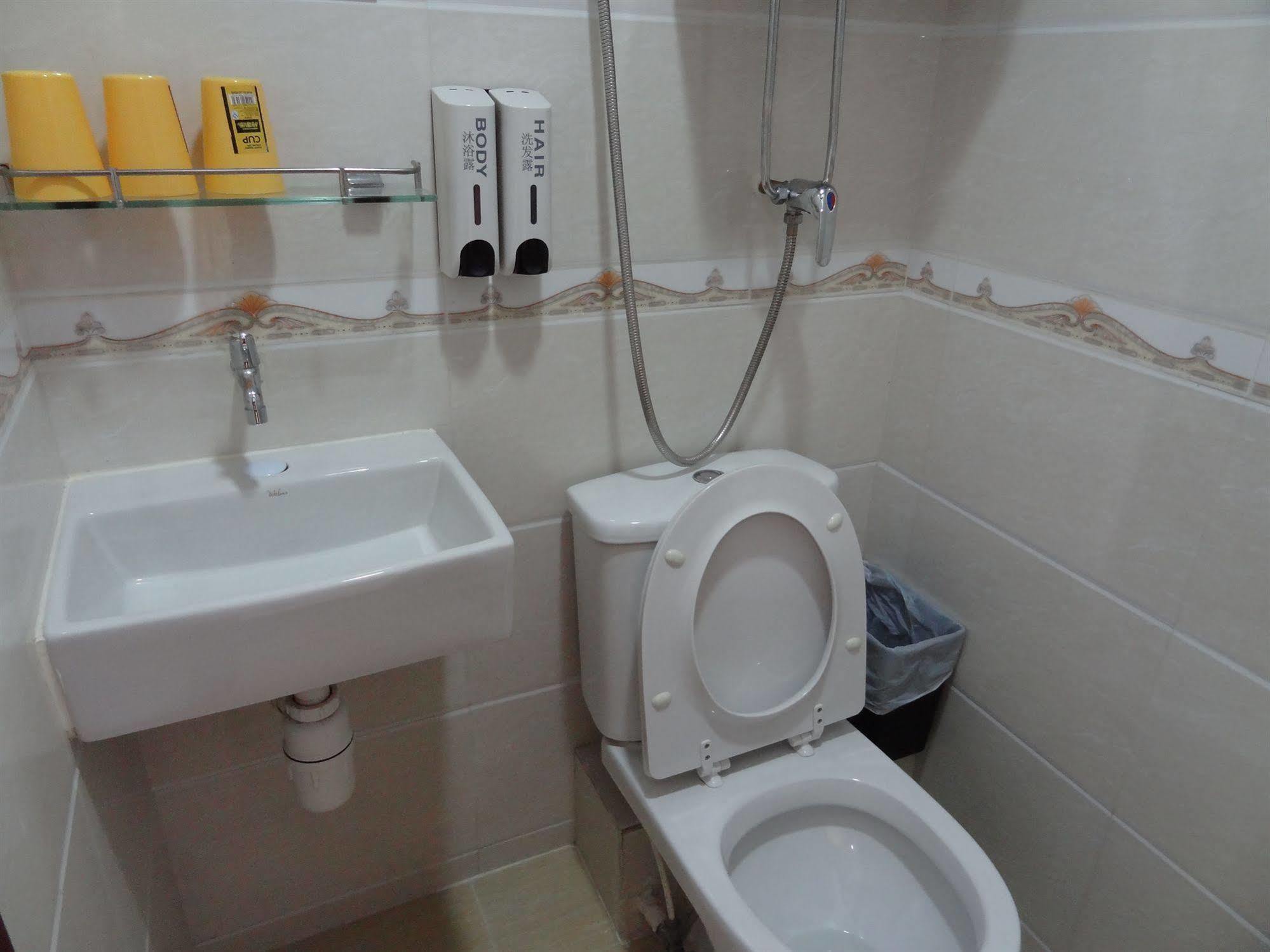 Tai Wah Hostel Hongkong Eksteriør billede