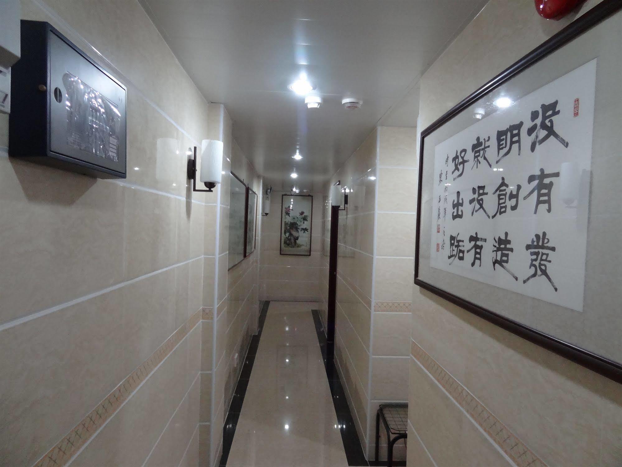 Tai Wah Hostel Hongkong Eksteriør billede